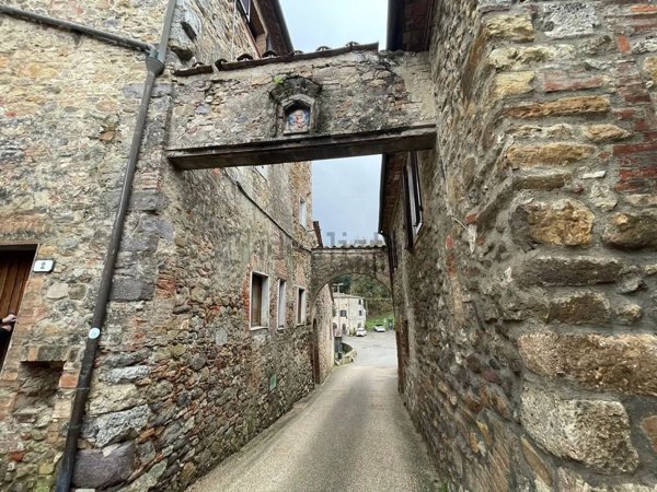 appartamento in vendita a Monticiano in zona San Lorenzo a Merse