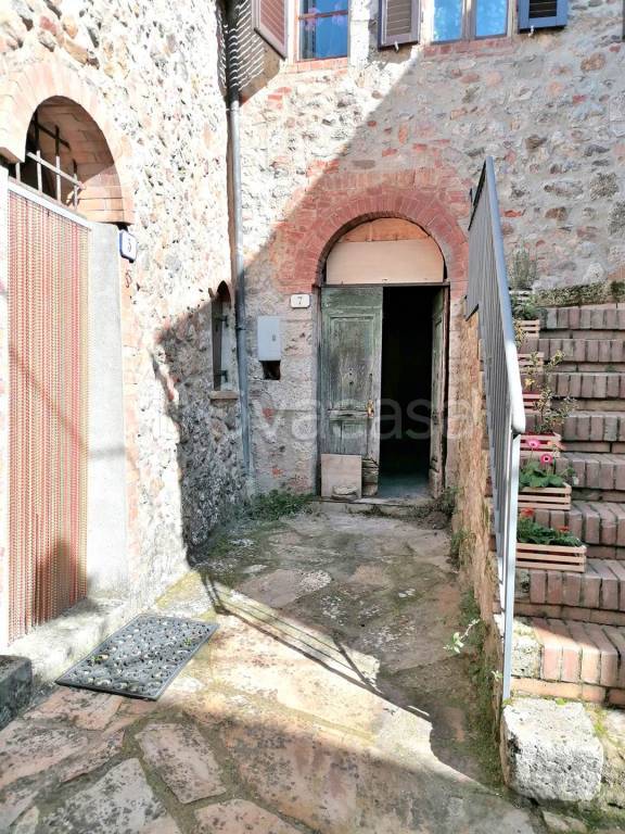 appartamento in vendita a Monticiano in zona San Lorenzo a Merse