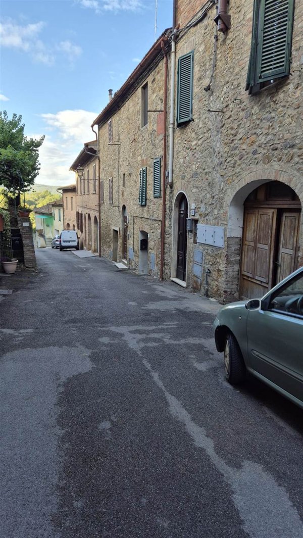 appartamento in vendita a Monticiano