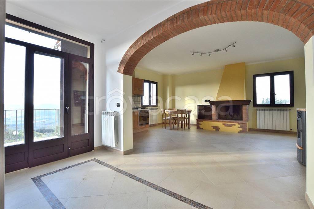 appartamento in vendita a Murlo in zona Casciano