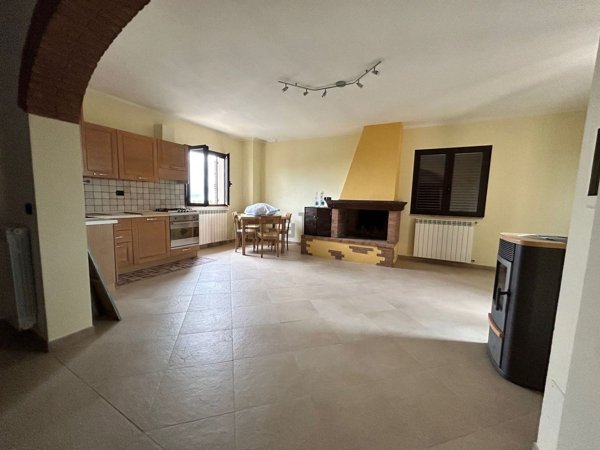appartamento in vendita a Murlo in zona Casciano