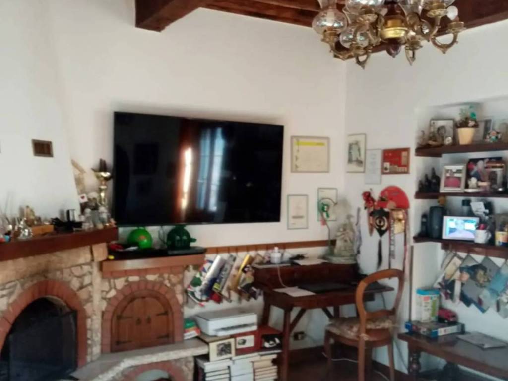 appartamento in vendita a Murlo in zona Vescovado