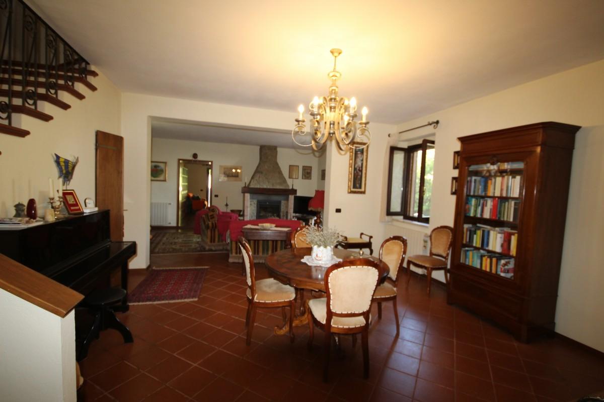 casa indipendente in vendita a Murlo in zona Casciano