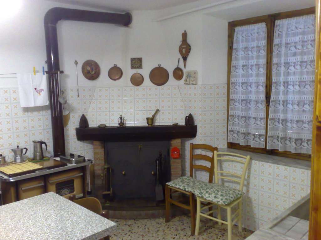 intera palazzina in vendita a Murlo