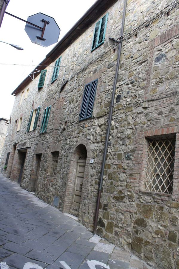 intera palazzina in vendita a Murlo