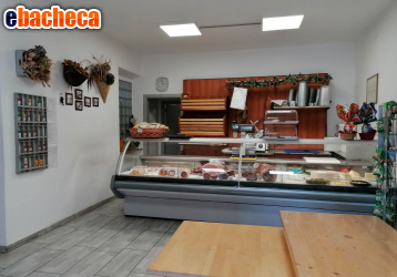 negozio in vendita a Murlo in zona Vescovado