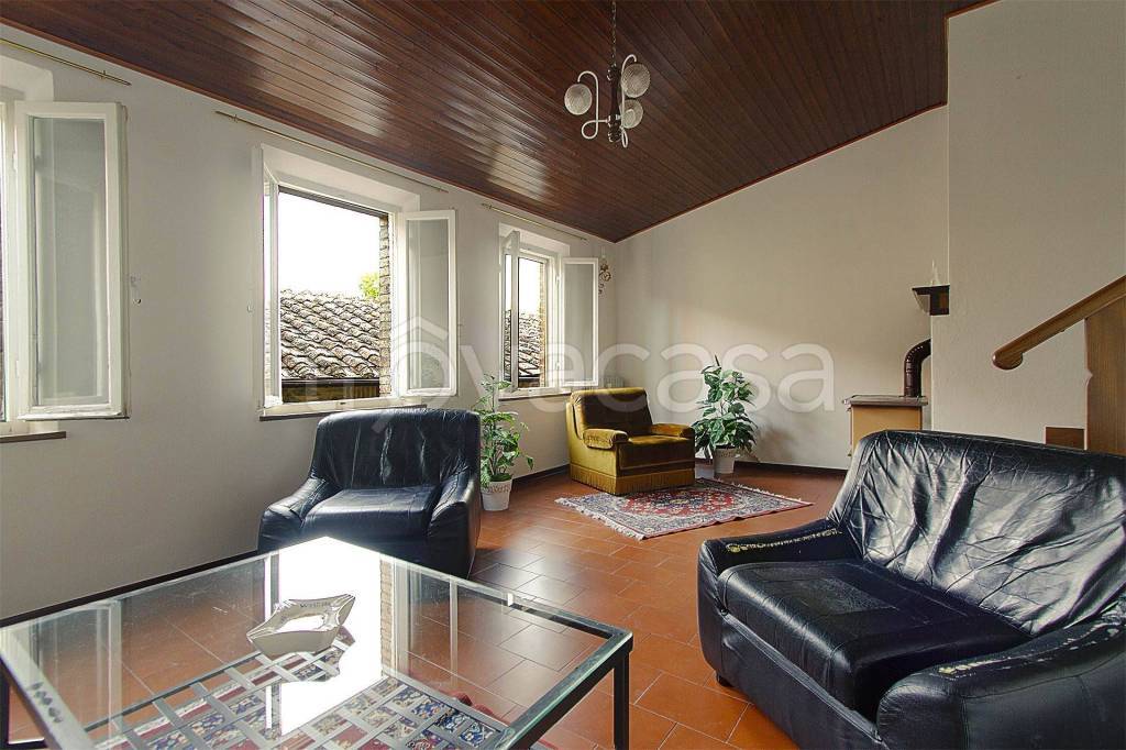 casa indipendente in vendita a Murlo in zona Vescovado