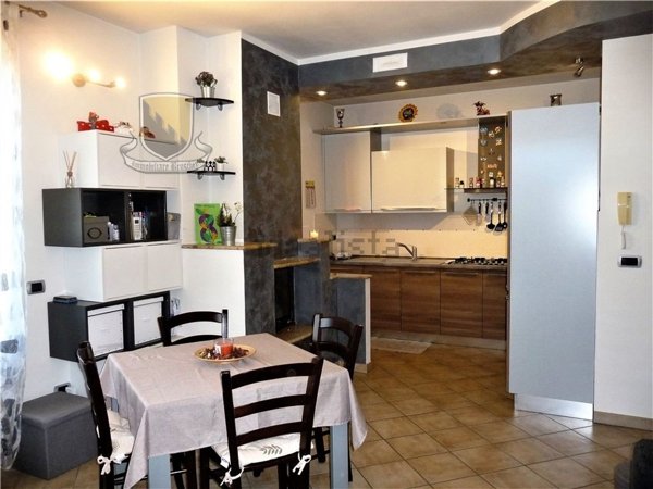 appartamento in vendita a Murlo in zona Vescovado