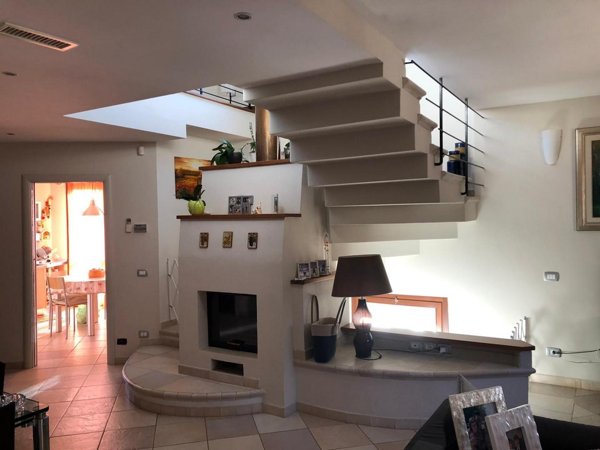 casa indipendente in vendita a Murlo in zona Vescovado