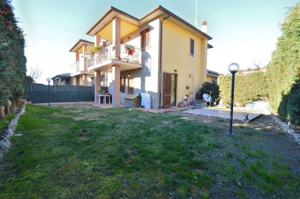 casa indipendente in vendita a Murlo in zona Casciano