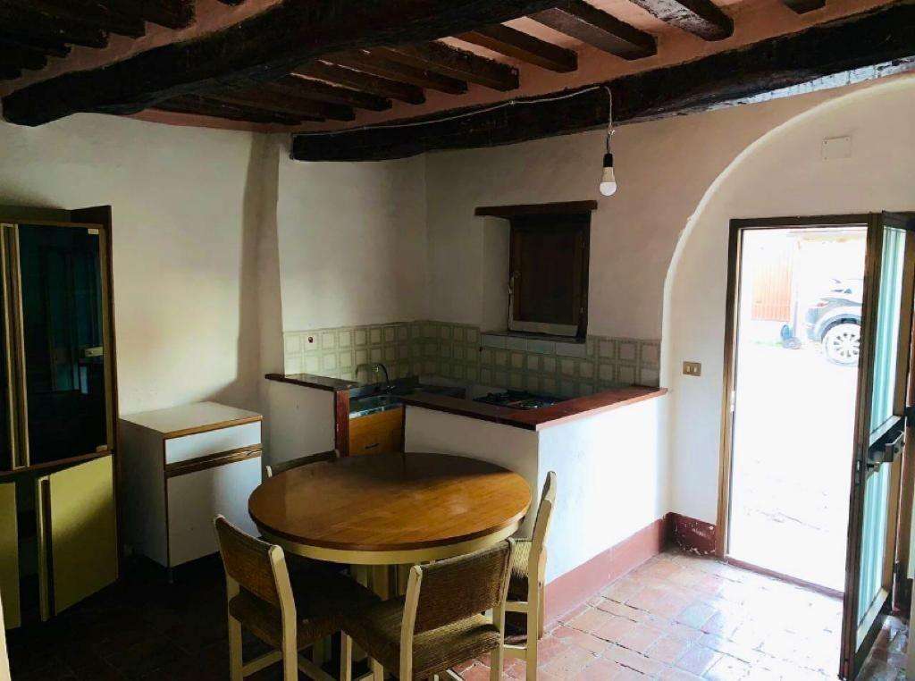 intera palazzina in vendita a Murlo