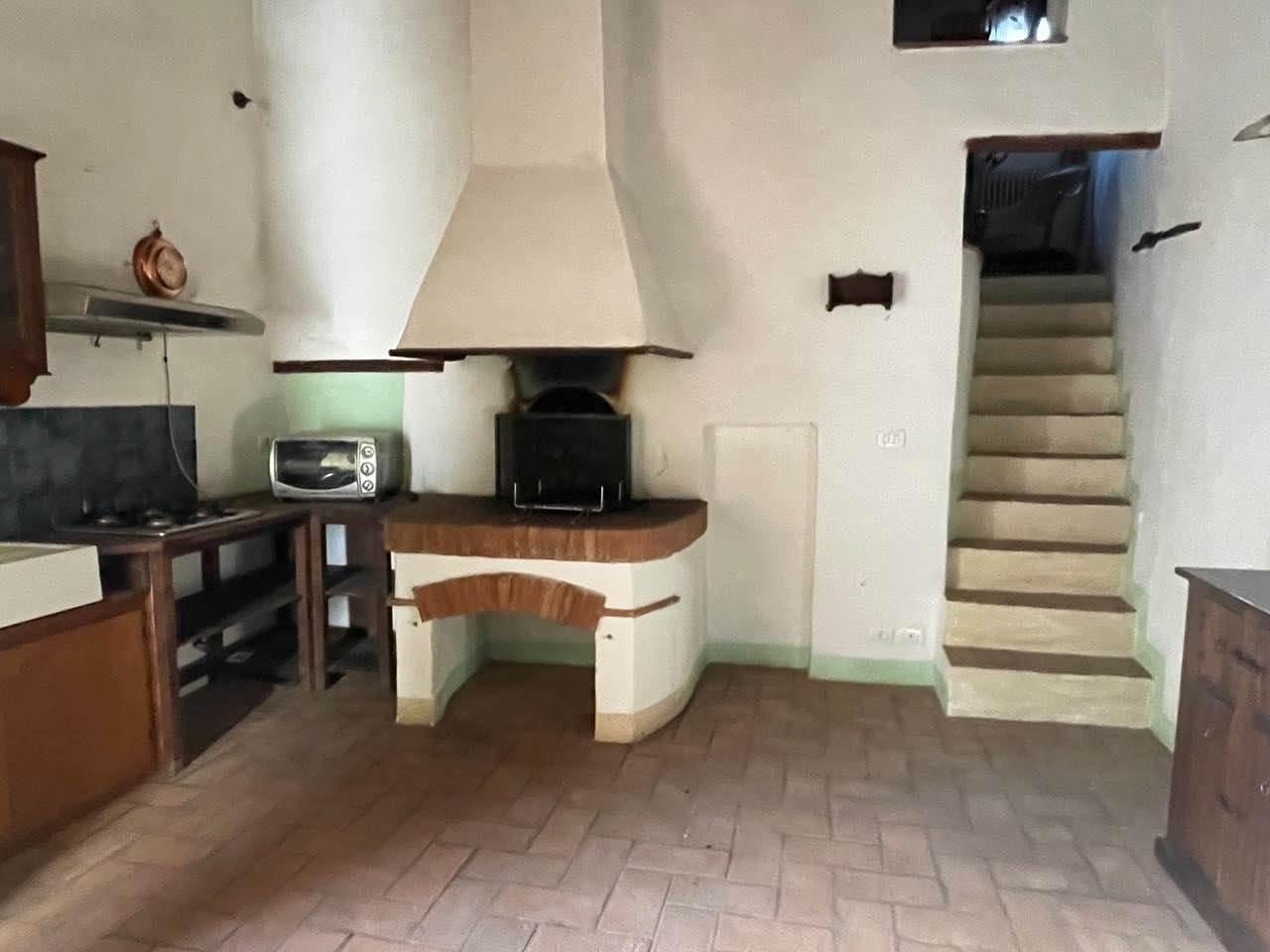 appartamento in vendita a Murlo in zona Vallerano