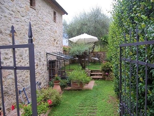 casa indipendente in vendita a Murlo