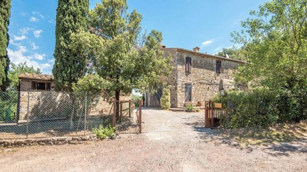 casa indipendente in vendita a Murlo in zona Vescovado