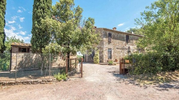 casa indipendente in vendita a Murlo in zona Vescovado