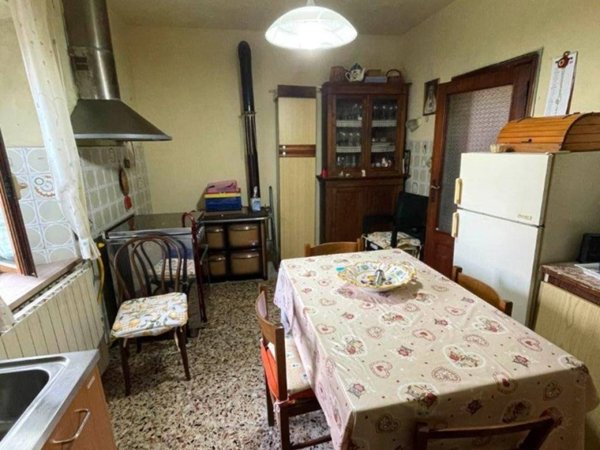casa indipendente in vendita a Murlo in zona Casciano
