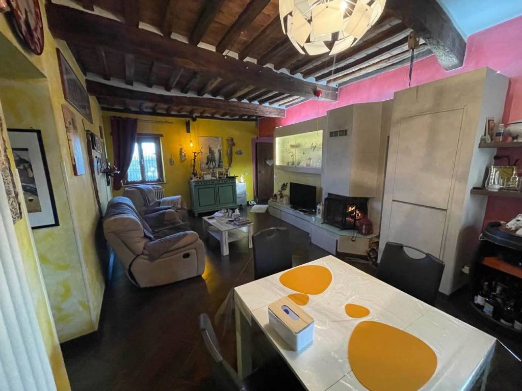 appartamento in vendita a Murlo in zona Vescovado