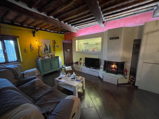 appartamento in vendita a Murlo in zona Vescovado