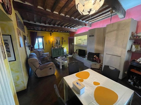 appartamento in vendita a Murlo in zona Vescovado