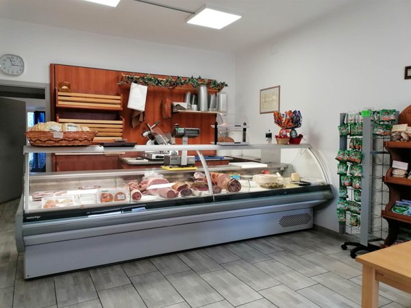 negozio in vendita a Murlo in zona Vescovado
