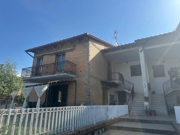 appartamento in vendita a Murlo in zona Casciano