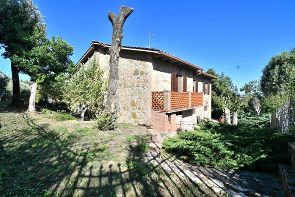 appartamento in vendita a Murlo in zona Casciano