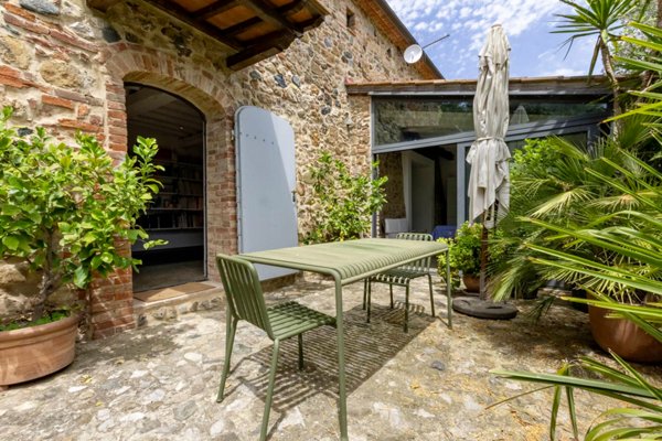 casa indipendente in vendita a Murlo in zona Vallerano