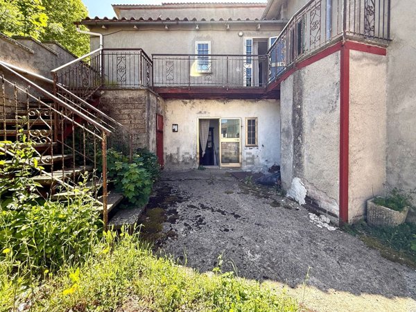 casa indipendente in vendita a Piancastagnaio