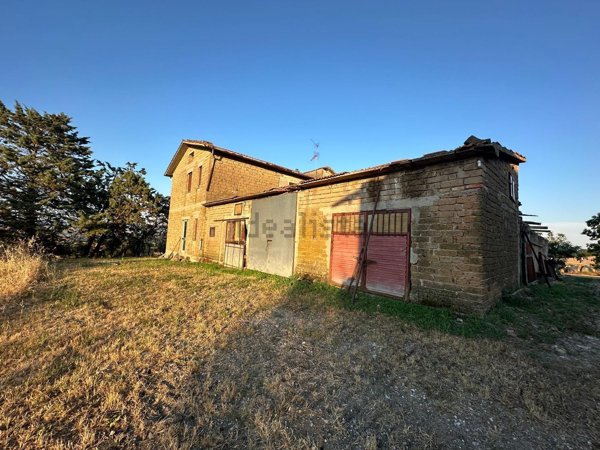 casale in vendita a Piancastagnaio