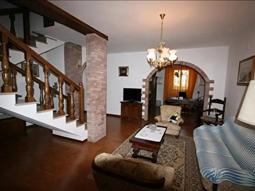 casa indipendente in vendita a Pienza