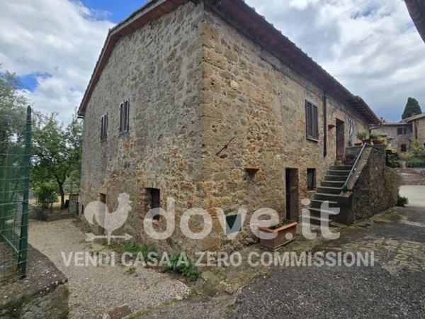 casa indipendente in vendita a Pienza in zona Monticchiello