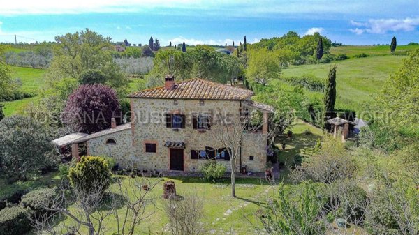 casa indipendente in vendita a Pienza