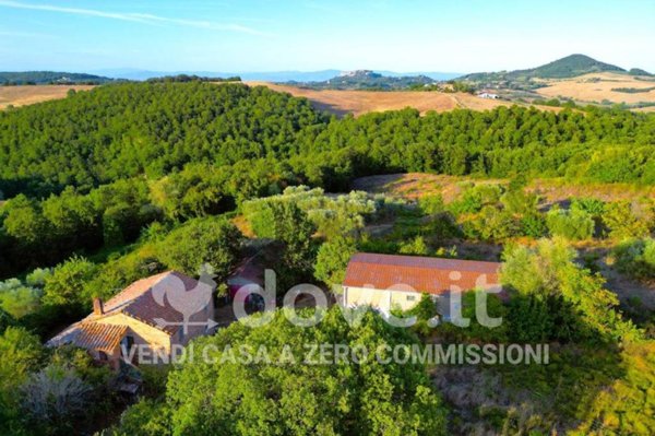 casale in vendita a Pienza in zona Monticchiello