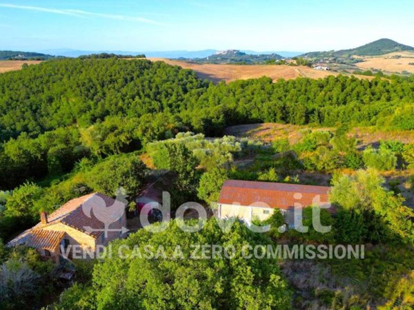 casa indipendente in vendita a Pienza in zona Monticchiello