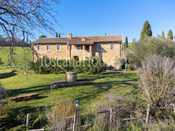 casa indipendente in vendita a Pienza in zona Monticchiello