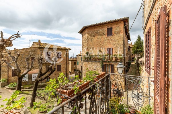 appartamento in vendita a Pienza in zona Monticchiello
