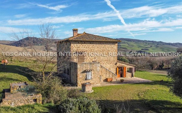 casa indipendente in vendita a Pienza in zona Monticchiello