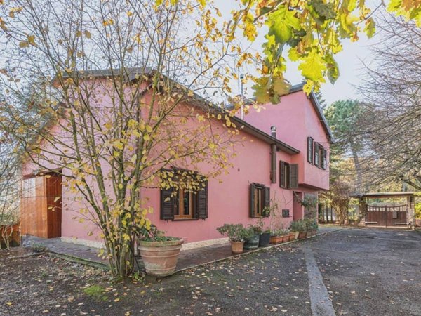 casa indipendente in vendita a Pienza