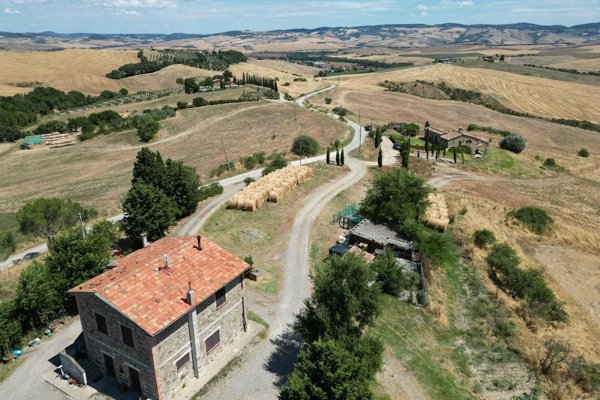 casale in vendita a Pienza in zona Monticchiello