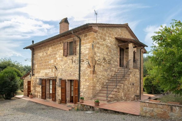 casa indipendente in vendita a Pienza