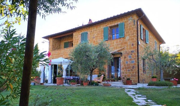 casa indipendente in vendita a Pienza