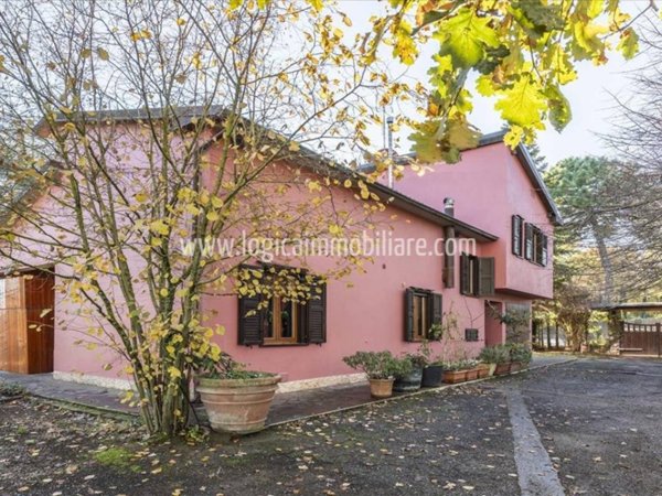 casa indipendente in vendita a Pienza