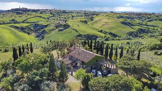 casale in vendita a Pienza in zona Monticchiello