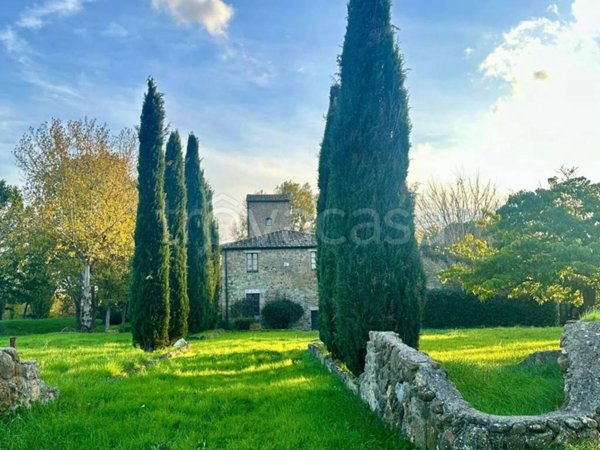 negozio in vendita a Pienza in zona Monticchiello