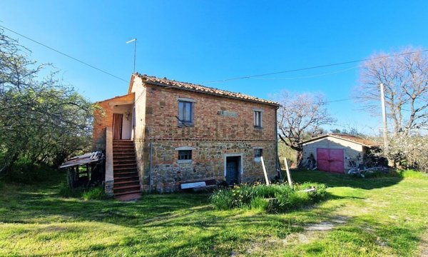 appartamento in vendita a Pienza in zona Monticchiello