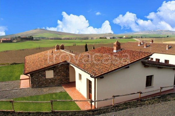 casa indipendente in vendita a Pienza in zona Monticchiello
