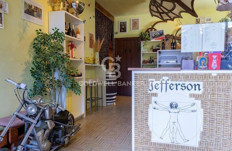 negozio in vendita a Pienza