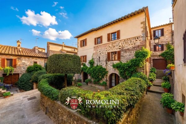 casa indipendente in vendita a Pienza