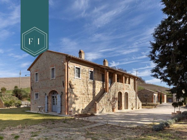 casa indipendente in vendita a Pienza