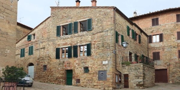 casa indipendente in vendita a Pienza in zona Monticchiello